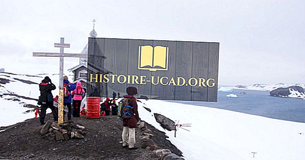 Apakah ada bangunan keagamaan di benua beku Antartika?